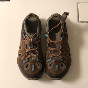 Merrell walking/hiking shoes